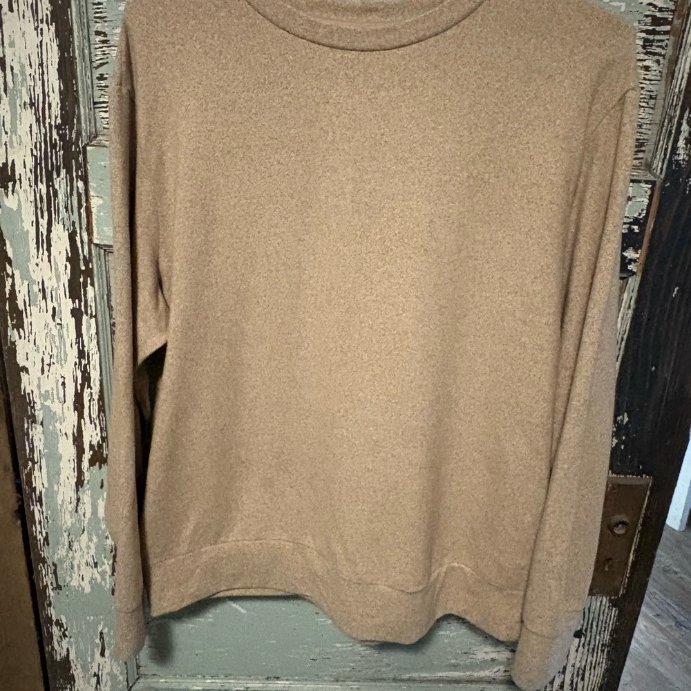 Uniqlo Beige Knit Pullover